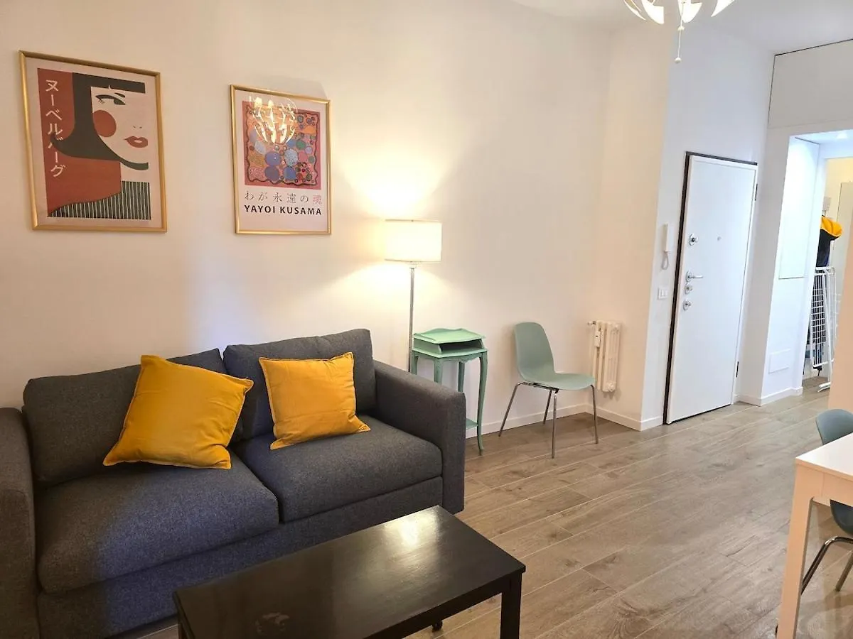 Milanoflats - New Lomellina Apartment 0*, Milan