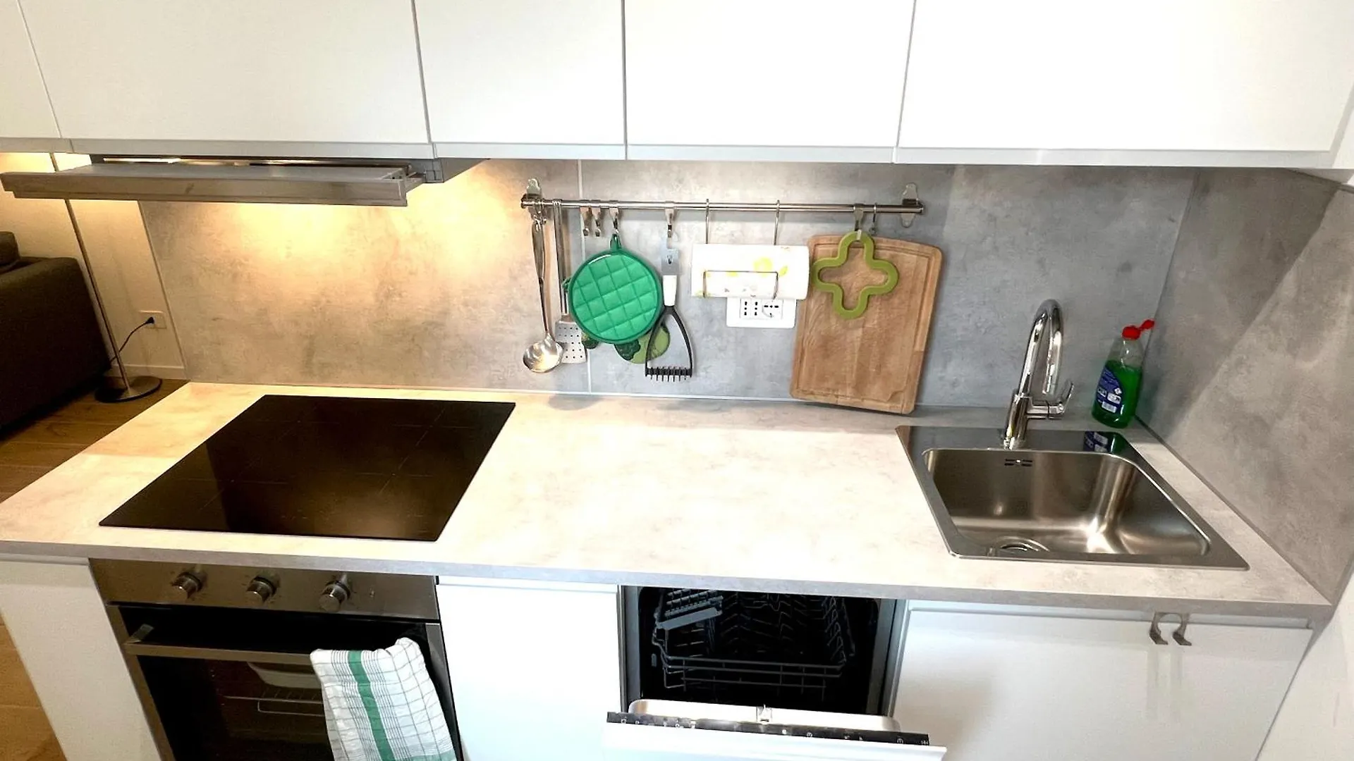 Milanoflats - New Lomellina Apartment